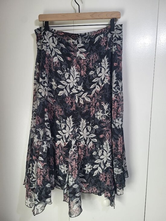 Studio 1940 Dresses & Skirts - Vintage Whimsygoth Fairy Floral Skirt Black Pink White SZ 14/16W Studio 1940 y2k